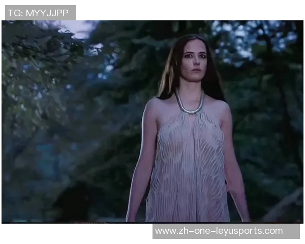 豪门足球风云中的三刀两狐揭示了权力与欲望的交织与博弈 豪门足球风云中的三刀两狐揭示了权力与欲望的交织与博弈